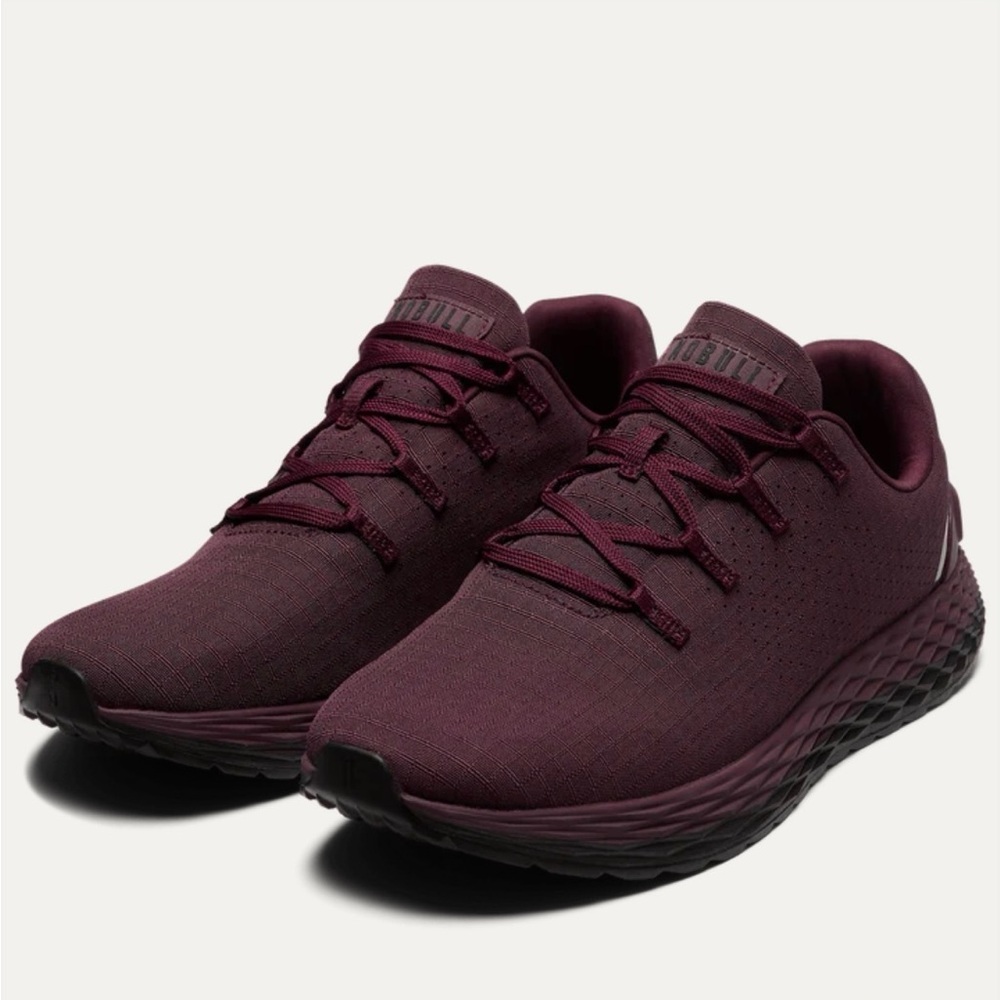 NOBULL Women's Size 7 All Day Ripstop in the color Mahogany BRAND NEW IN BOX $75